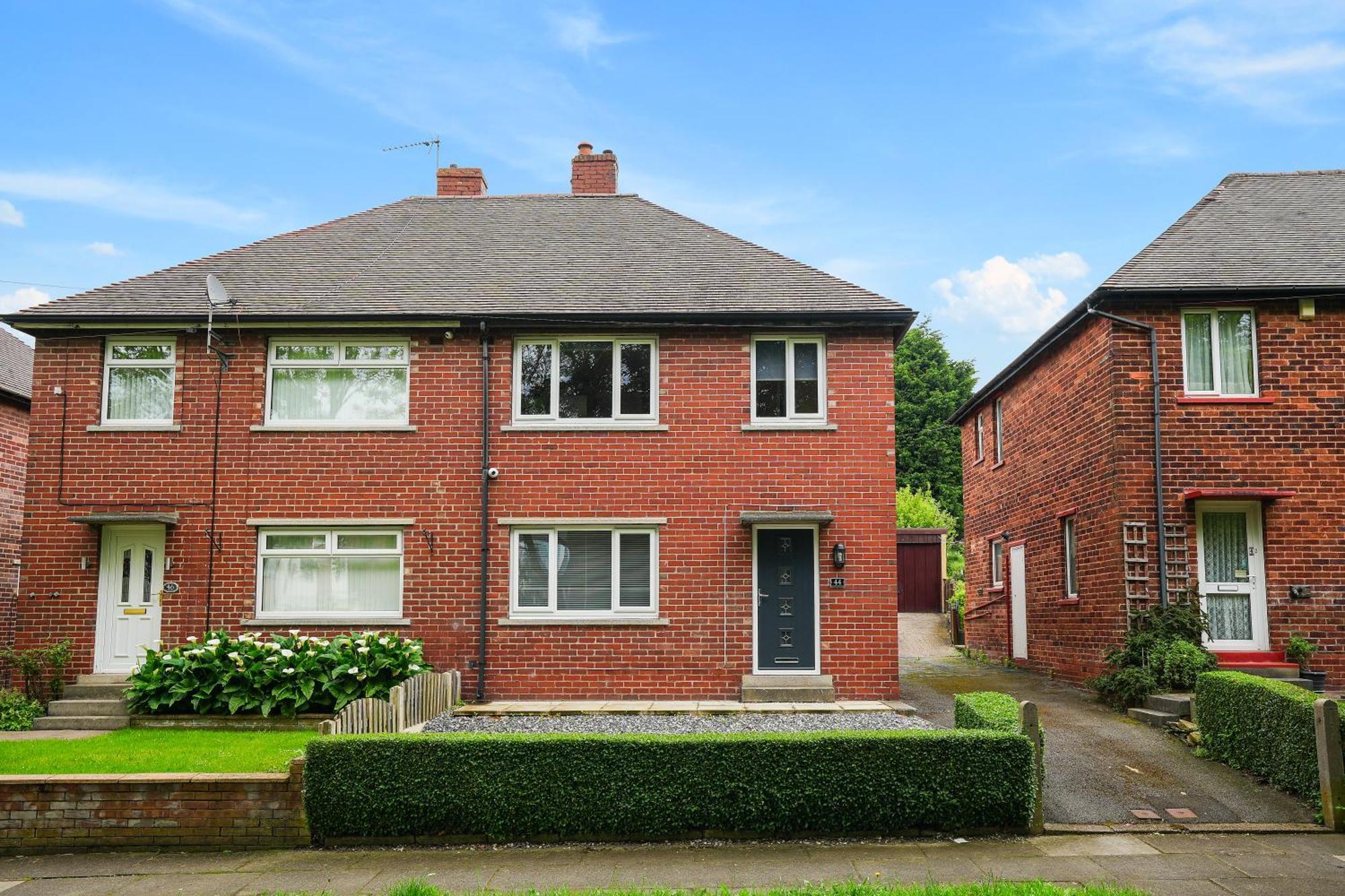 3 Bed House With Homely Comforts Close To Amenities, Food Places And Supermarkets Sheffield Exteriér fotografie